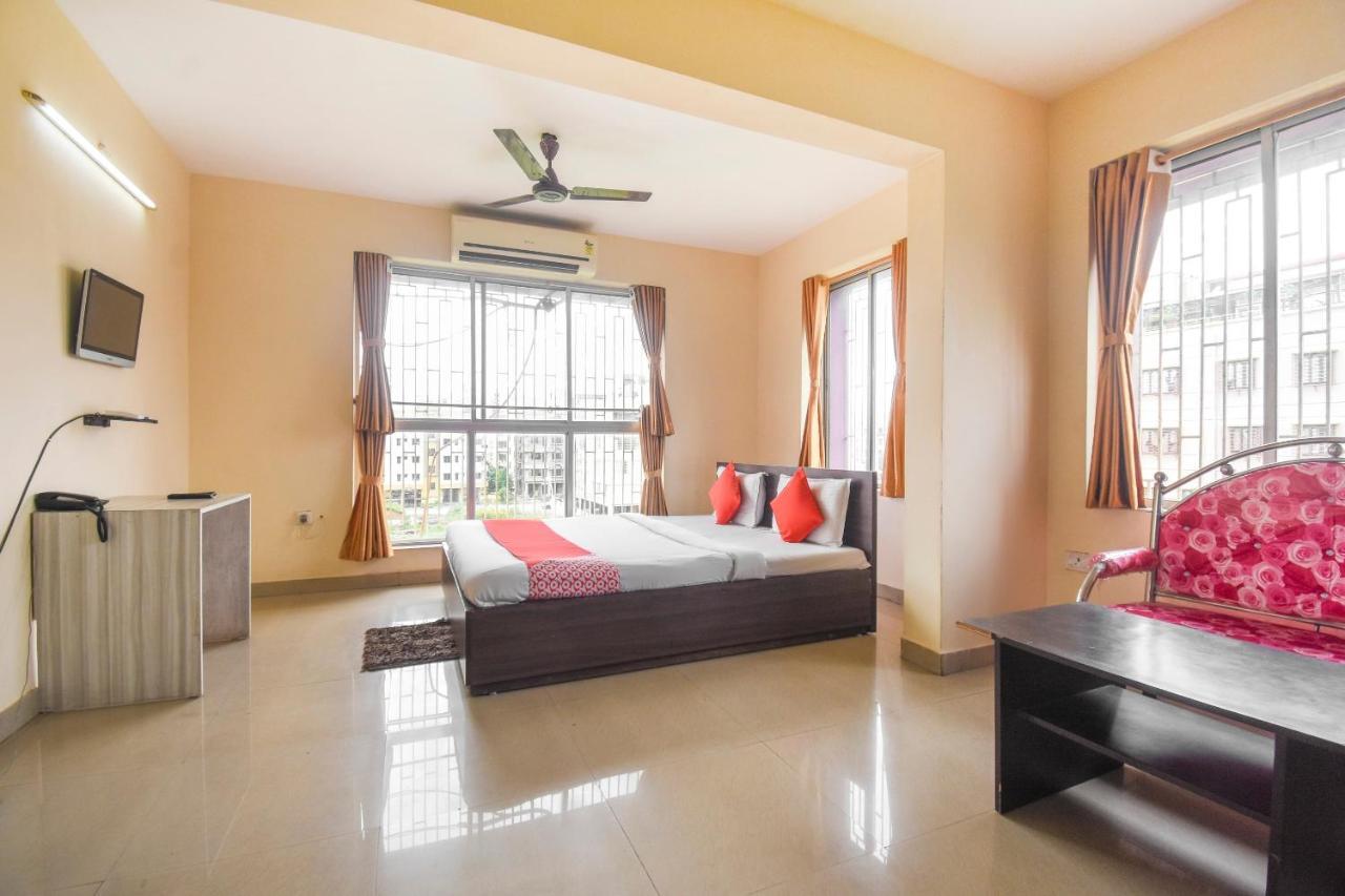 Oyo 8125 Orchid Inn Калькутта Экстерьер фото